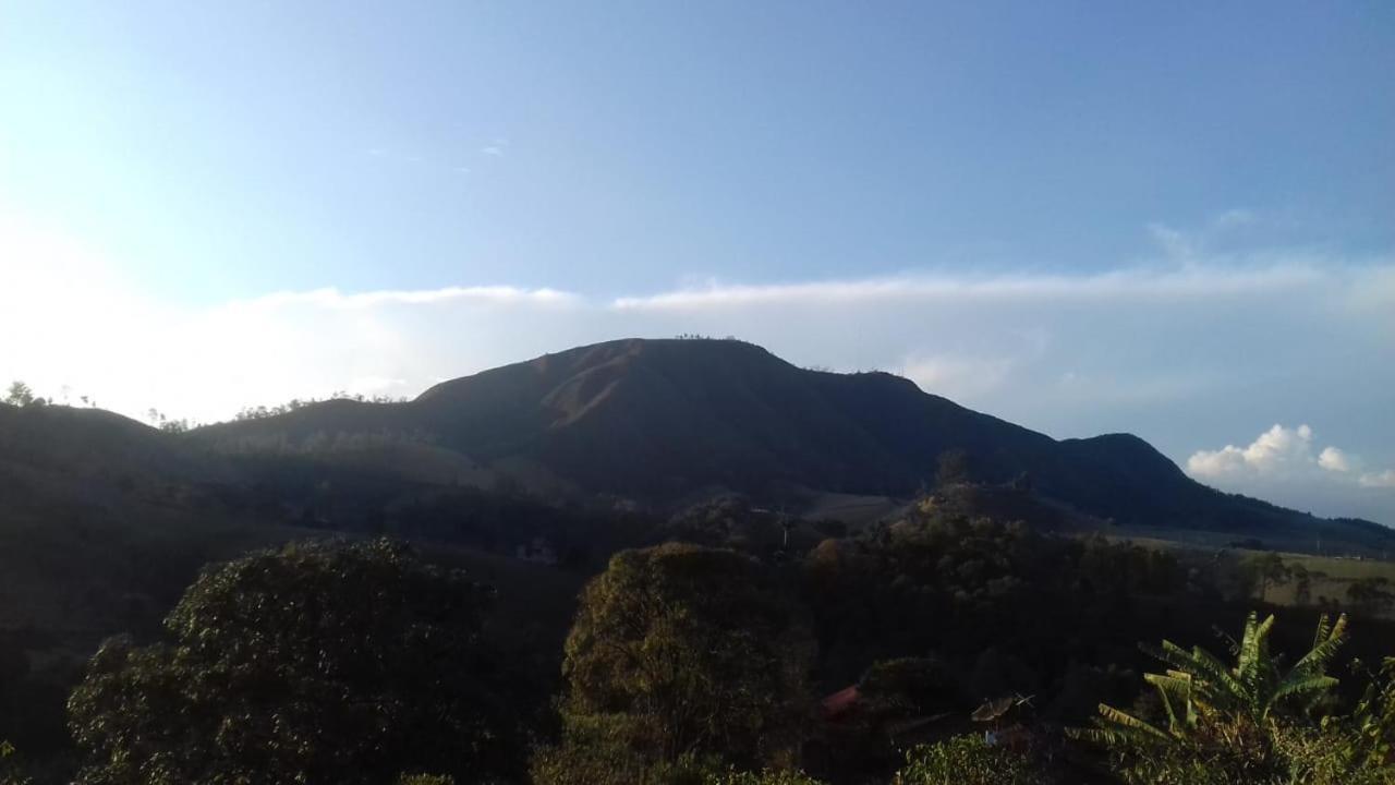 Pousada Amanhecer Na Mantiqueira Hotel Águas de Lindóia Exterior foto